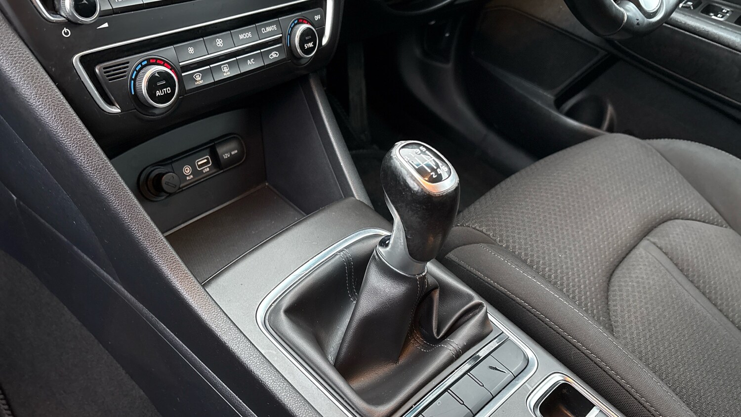 Used Kia Optima 2018 for sale - 77528493: Photo 13