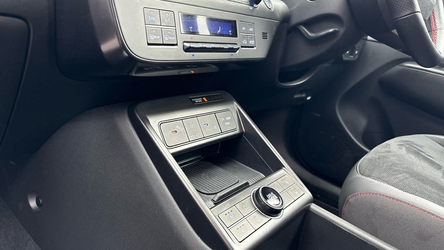 Used Hyundai KONA 2025 for sale - 77893168: Photo 13