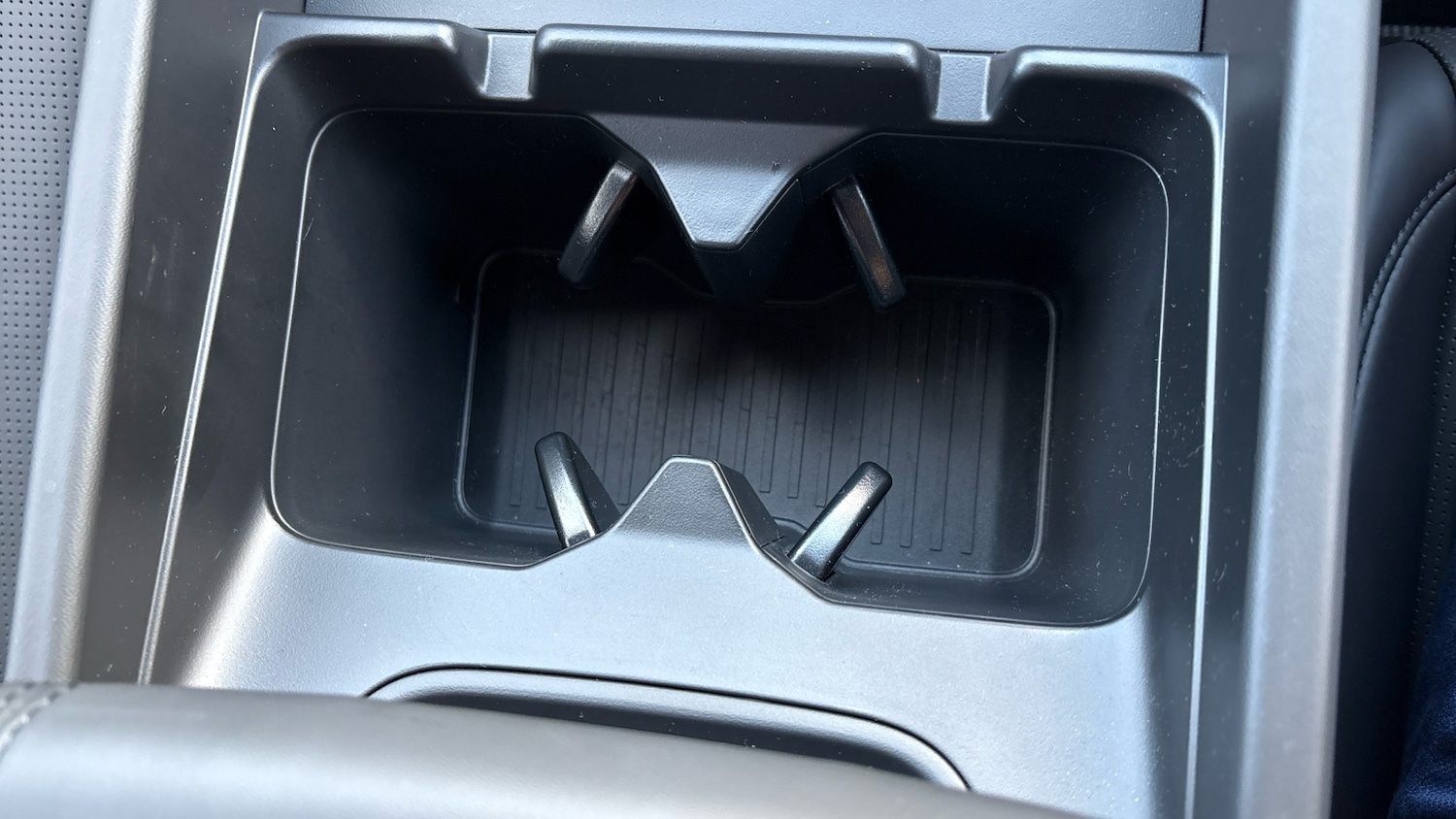 Used Hyundai Santa Fe 2025 for sale - 76859690: Photo 29