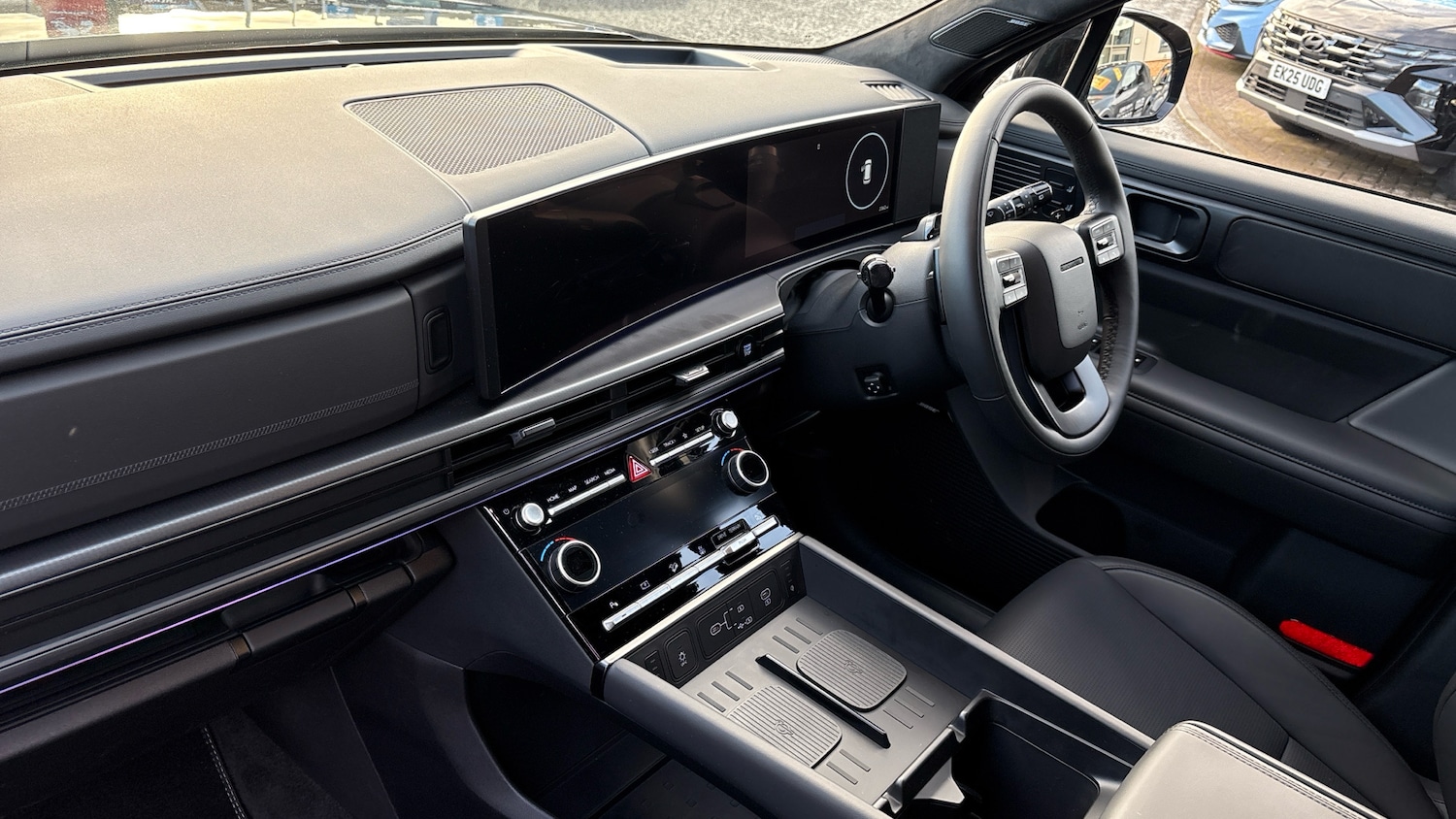 Used Hyundai Santa Fe 2025 for sale - 76859690: Photo 9