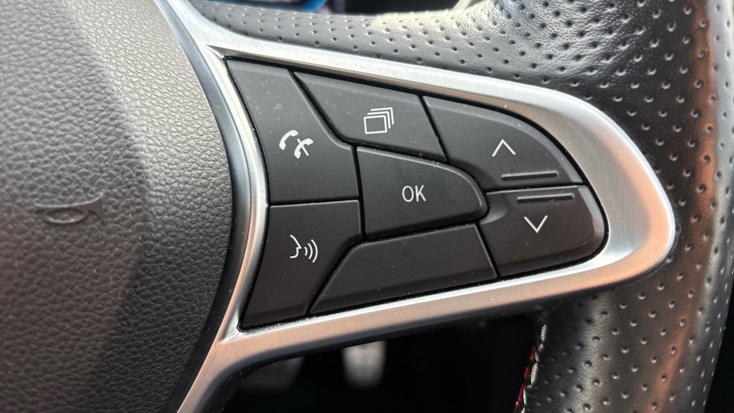 Used Renault Arkana 2022 for sale - 76637598: Photo 23