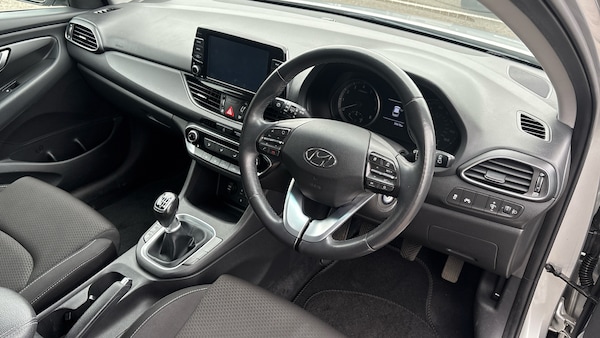 Used Hyundai i30 2018 for sale - 76273606: Photo 11