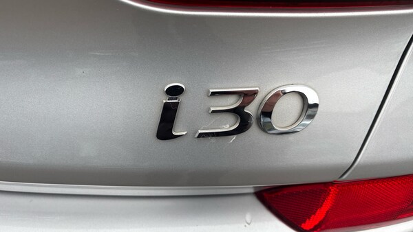 Used Hyundai i30 2018 for sale - 76273606: Photo 37