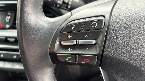 Used Hyundai i30 2018 for sale - 76273606: Photo 40