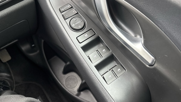Used Hyundai i30 2018 for sale - 76273606: Photo 43