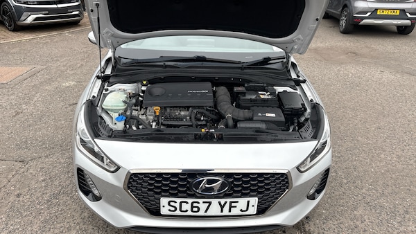 Used Hyundai i30 2018 for sale - 76273606: Photo 8