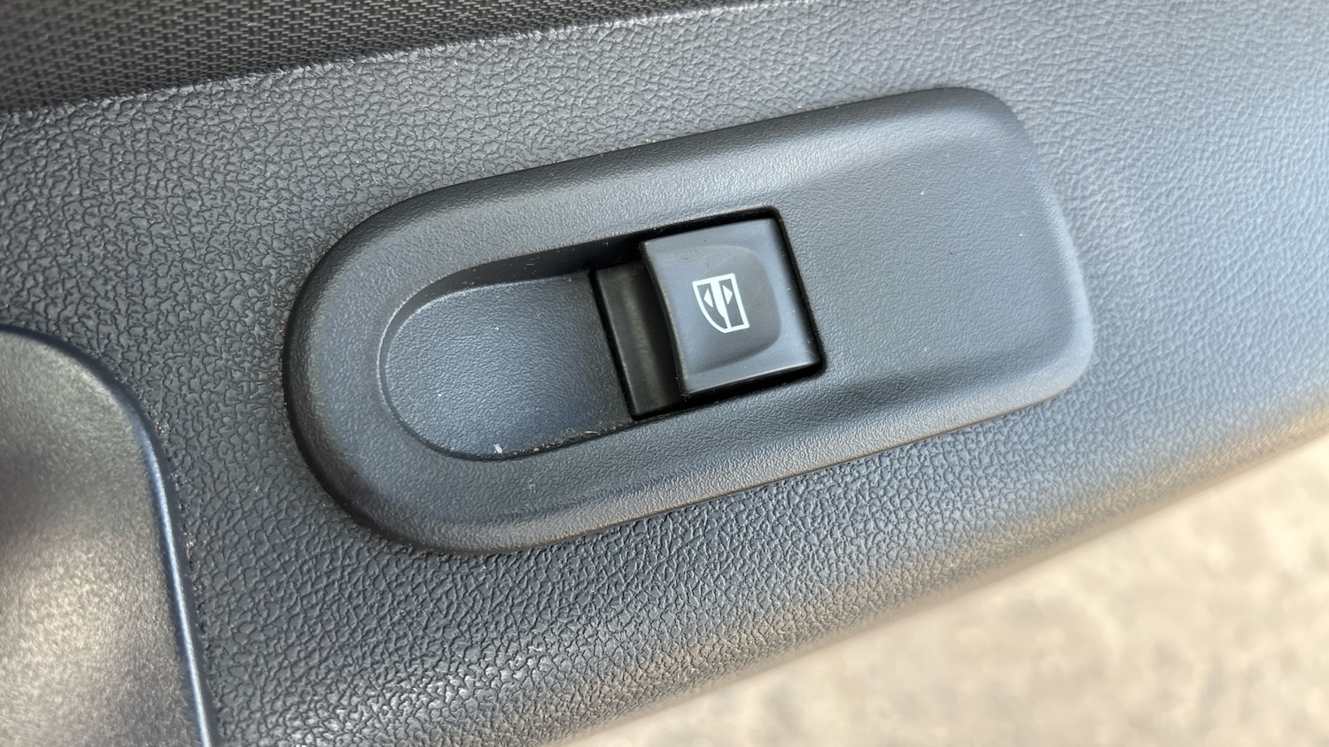 Used Dacia Duster 2017 for sale - 76078039: Photo 33