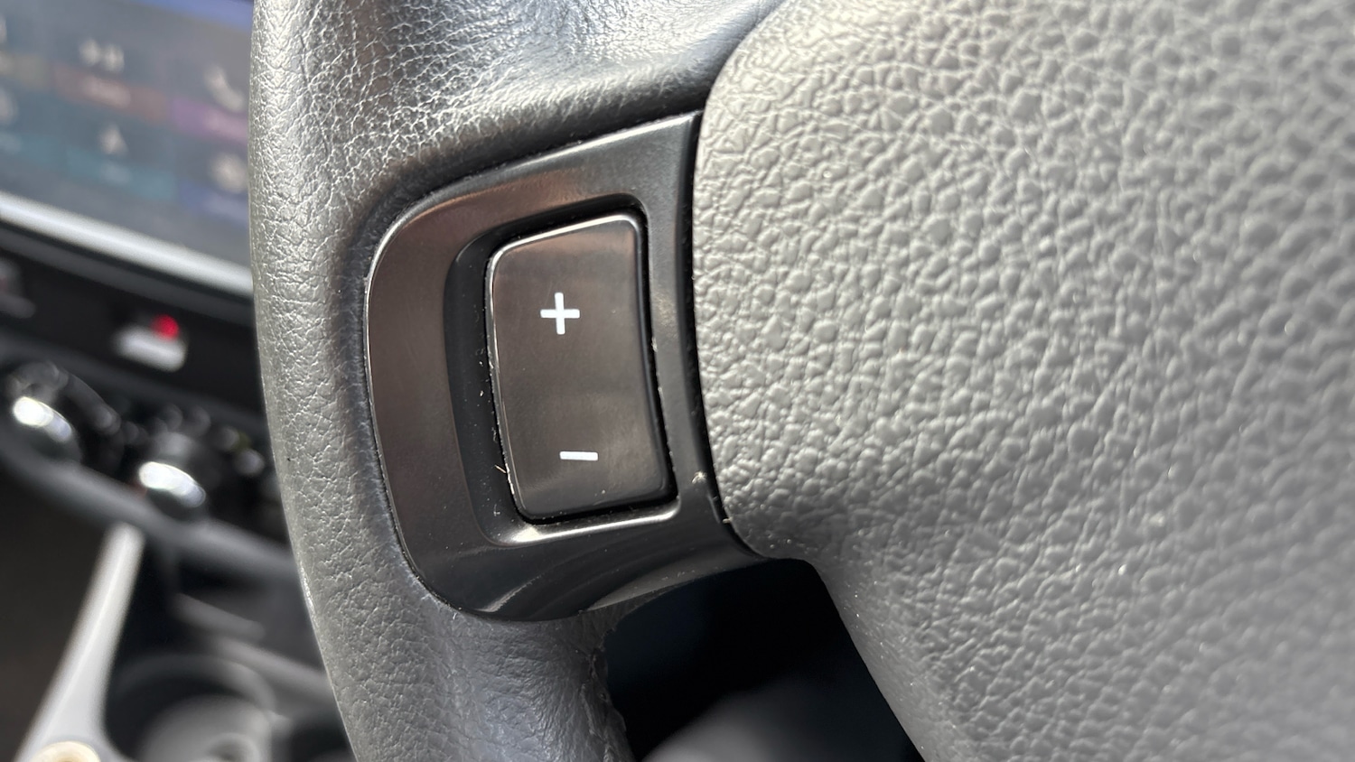 Used Dacia Duster 2017 for sale - 76078039: Photo 38