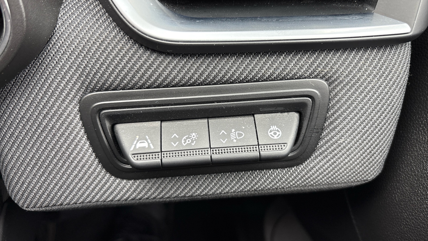 Used Renault Clio 2024 for sale - 76193776: Photo 32