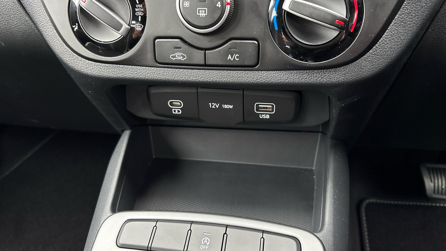 Used Hyundai i10 2025 for sale - 77515353: Photo 41