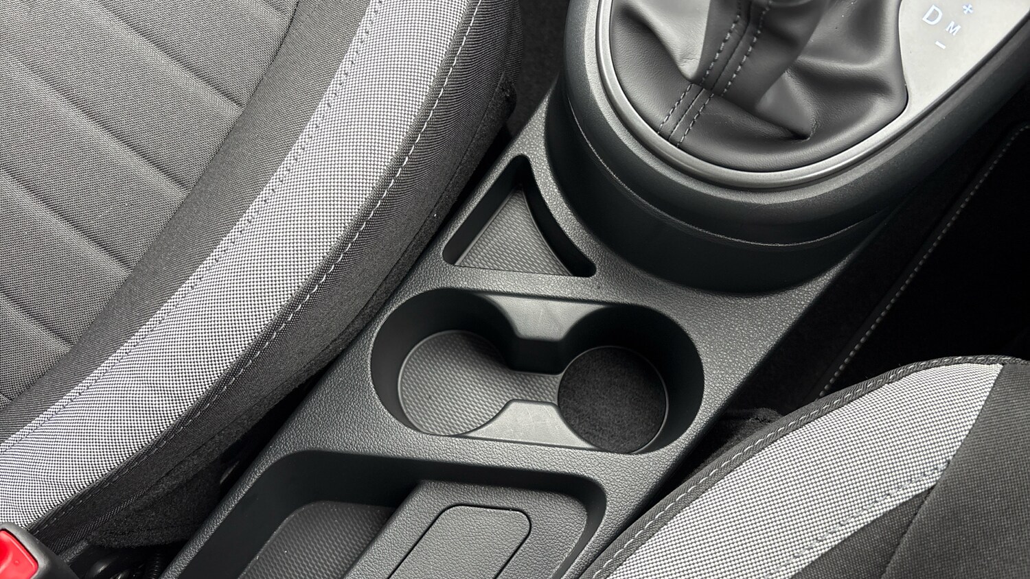 Used Hyundai i10 2025 for sale - 77515353: Photo 43