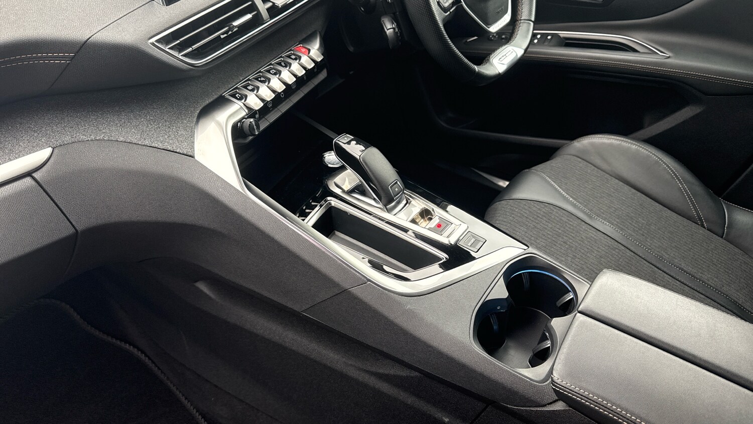 Used Peugeot 3008 2020 for sale - 77917138: Photo 13