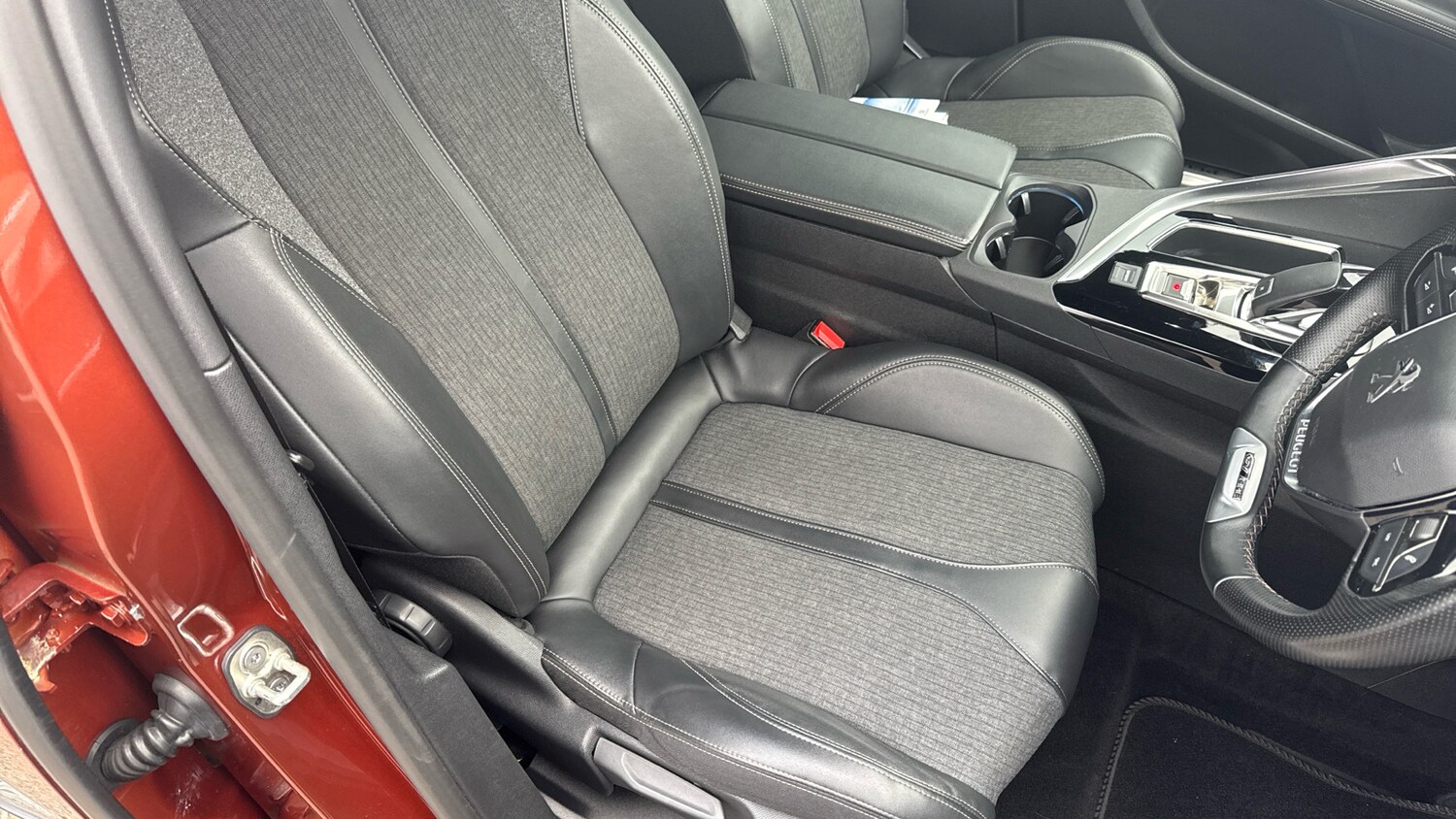 Used Peugeot 3008 2020 for sale - 77917138: Photo 45