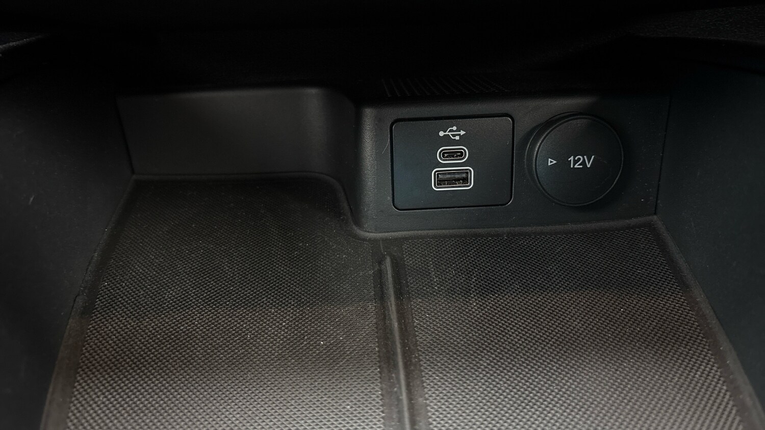 Used Ford Kuga 2023 for sale - 76340496: Photo 31