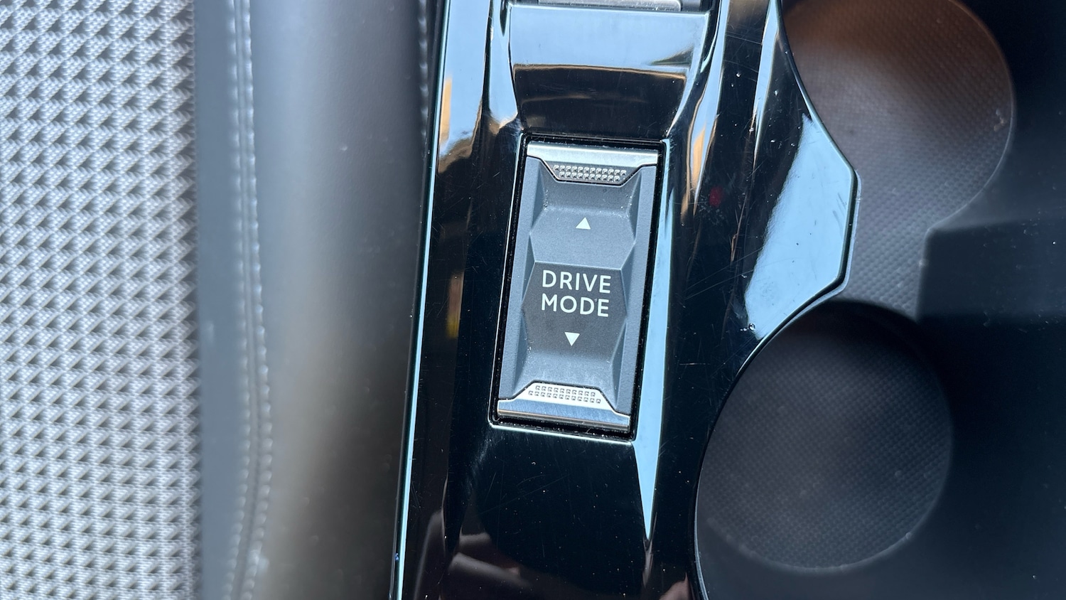 Used Peugeot 208 2023 for sale - 76627808: Photo 33