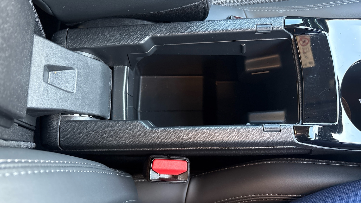 Used Peugeot 208 2023 for sale - 76627808: Photo 49