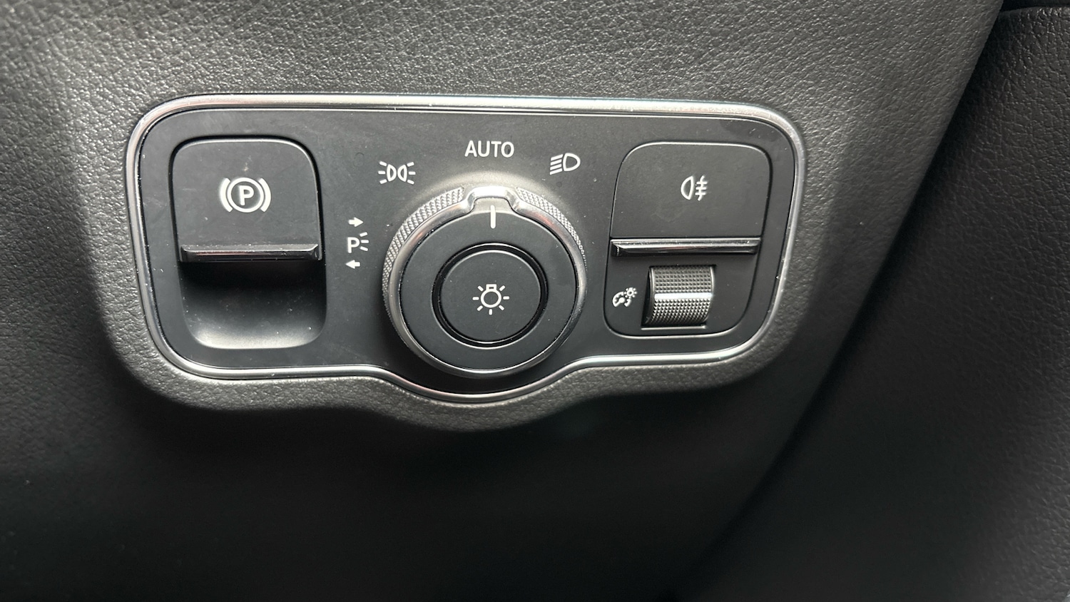 Used Mercedes-Benz B-Class 2020 for sale - 76177166: Photo 43