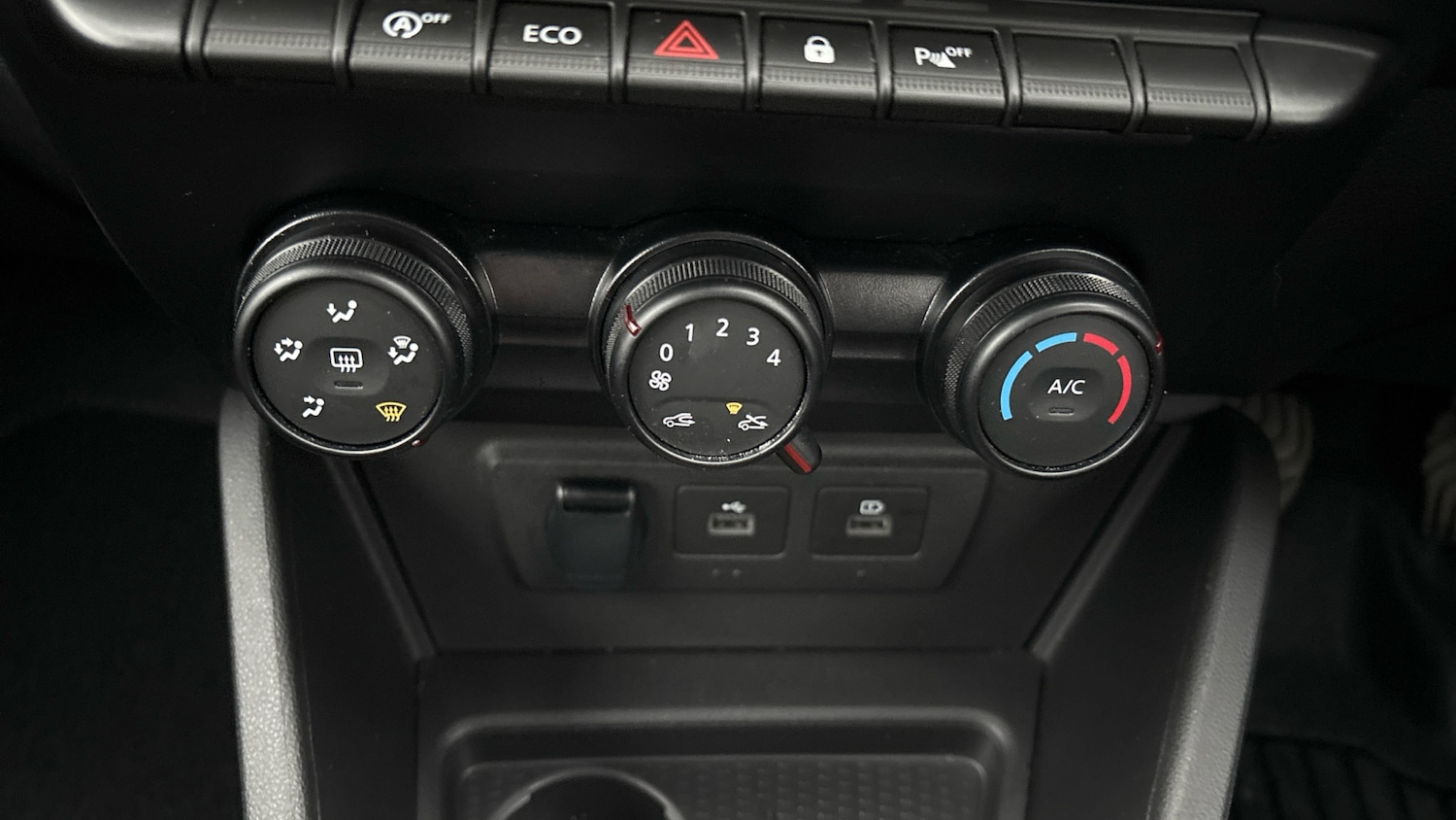 Used Dacia Duster 2023 for sale - 77776145: Photo 50