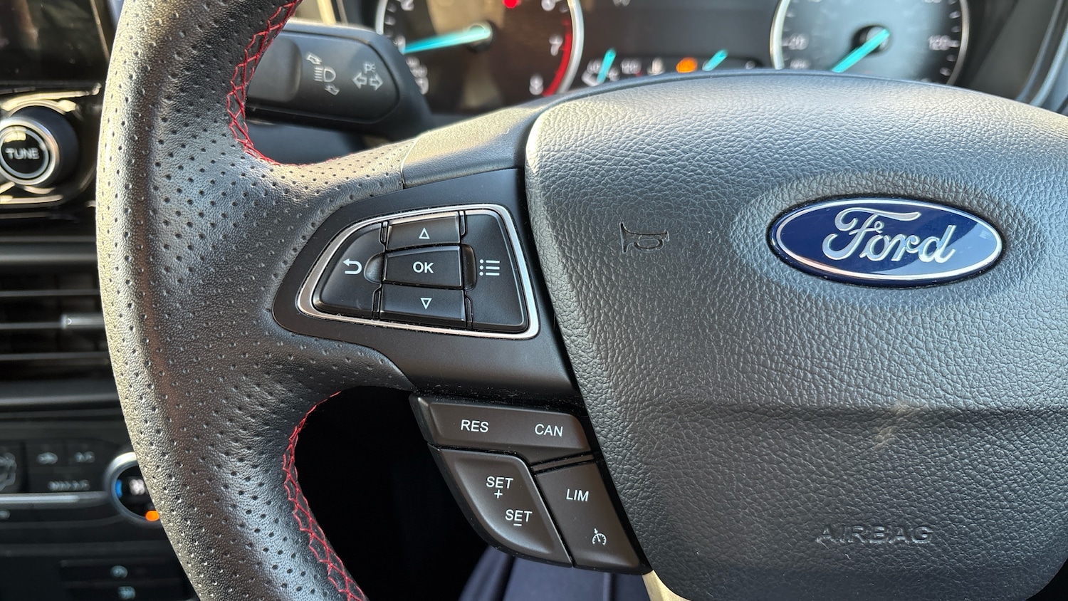 Used Ford Ecosport 2019 for sale - 76791300: Photo 35