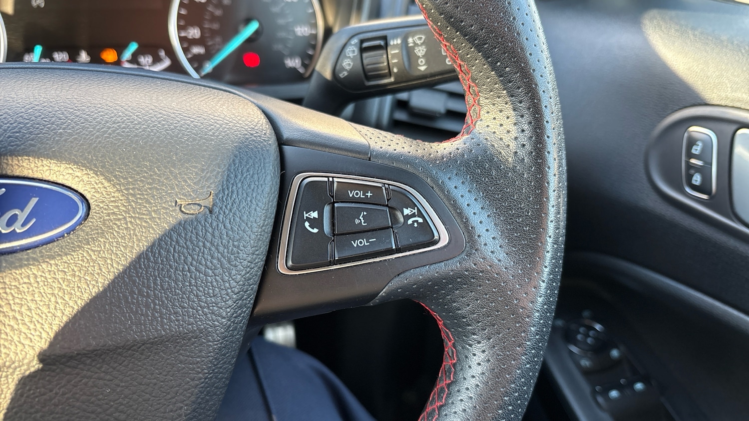 Used Ford Ecosport 2019 for sale - 76791300: Photo 36