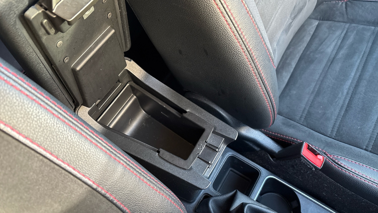 Used Ford Ecosport 2019 for sale - 76791300: Photo 46