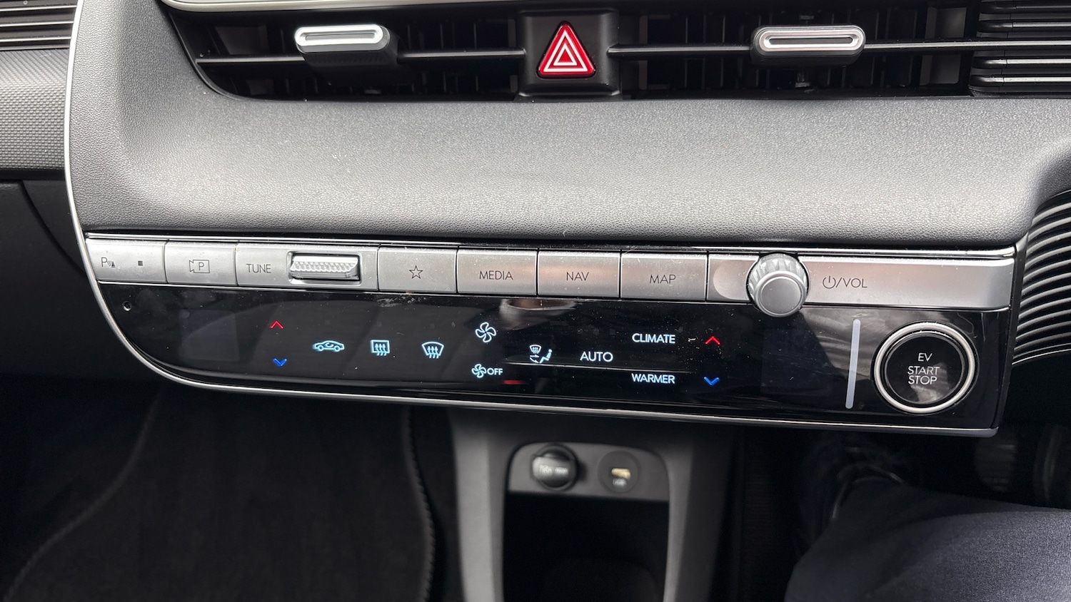 Used Hyundai IONIQ 5 2021 for sale - 76192431: Photo 41