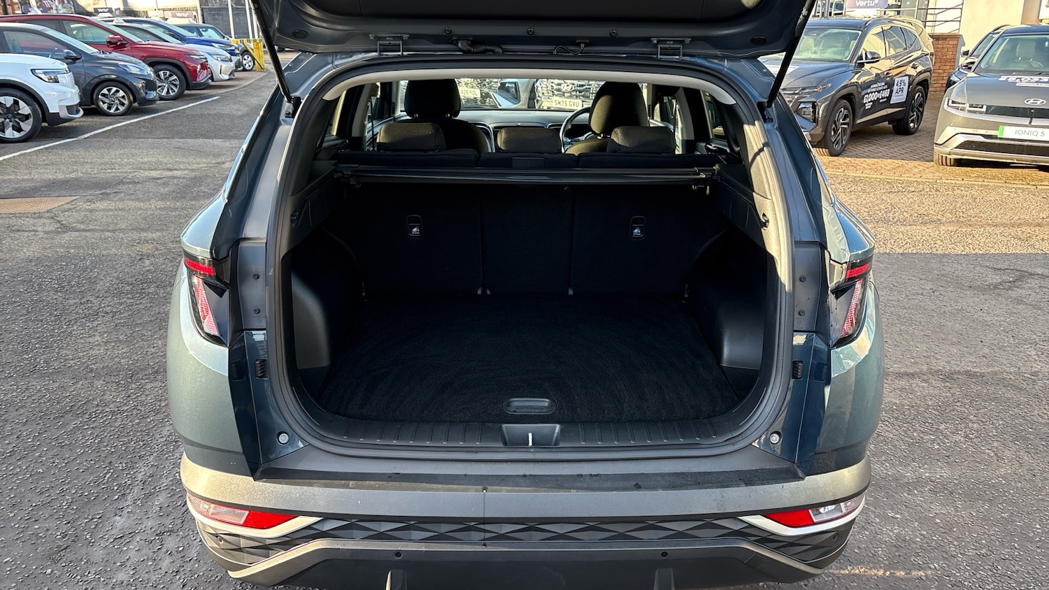 Used Hyundai TUCSON 2021 for sale - 77087262: Photo 4