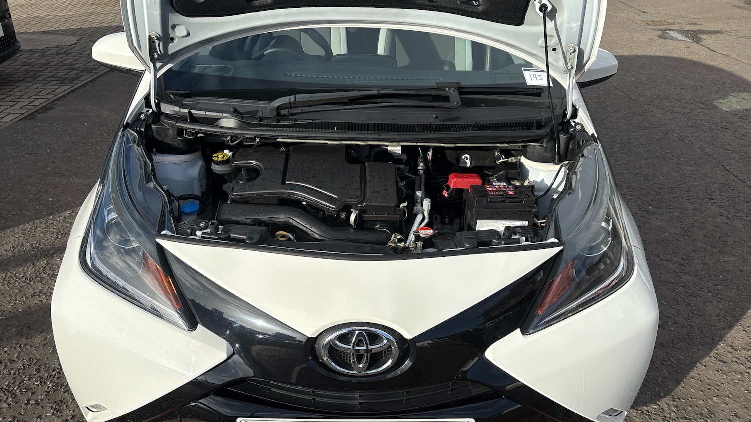Used Toyota AYGO 2018 for sale - 76403144: Photo 8