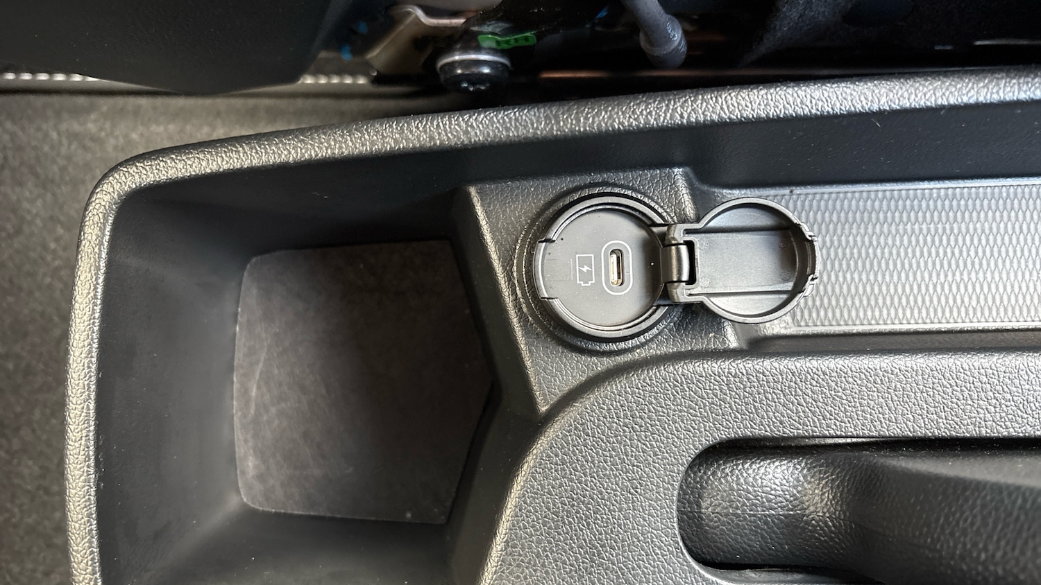 Used Hyundai i10 2025 for sale - 77011658: Photo 40