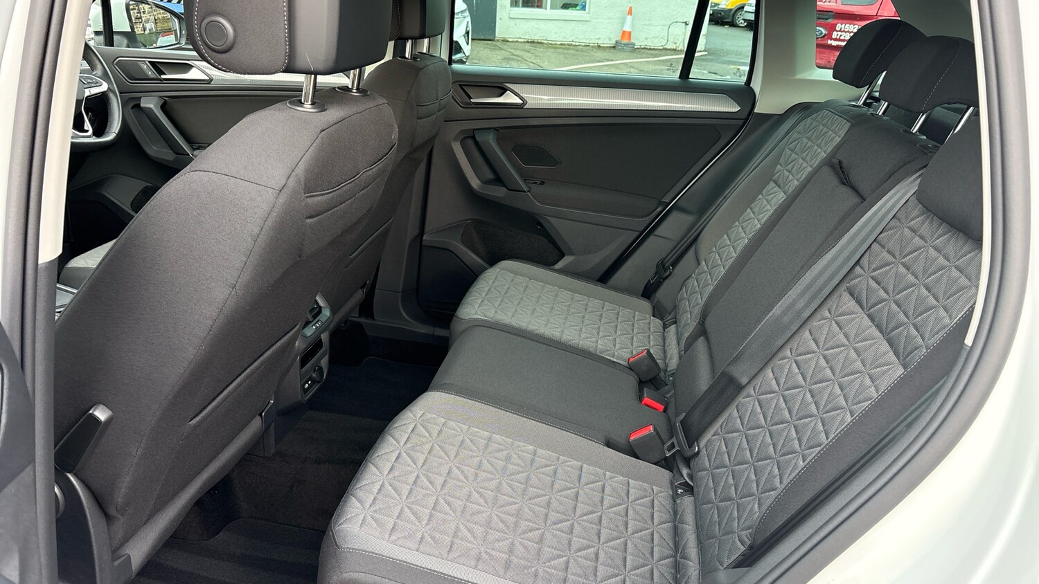 Used Volkswagen Tiguan 2023 for sale - 77701224: Photo 16