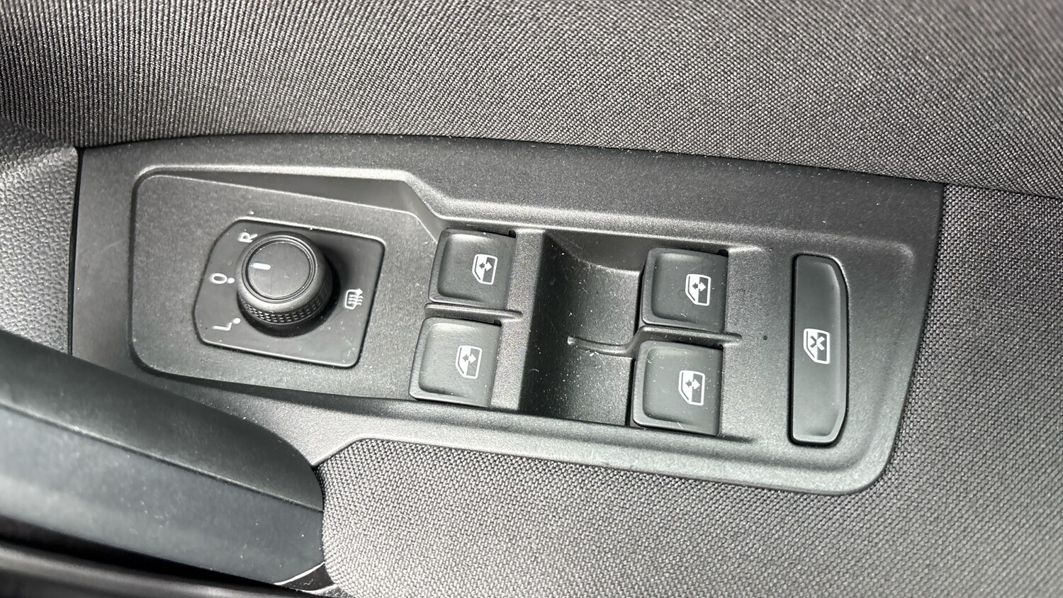 Used Volkswagen Tiguan 2023 for sale - 77701224: Photo 21