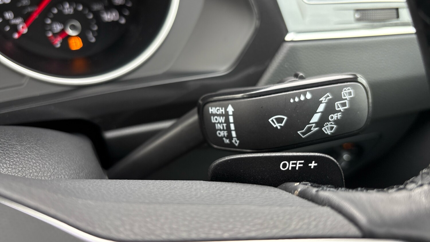 Used Volkswagen Tiguan 2023 for sale - 77701224: Photo 27