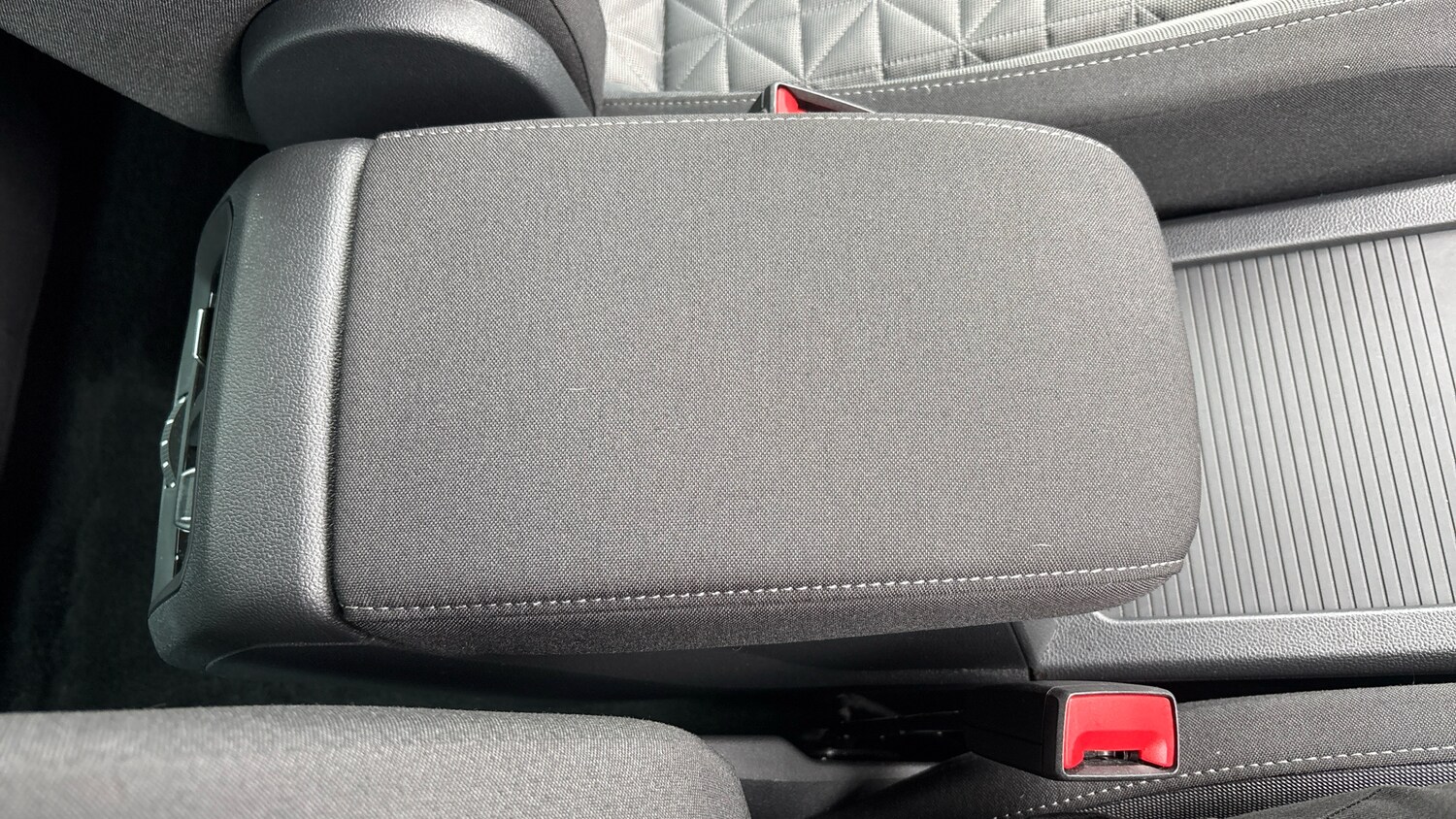 Used Volkswagen Tiguan 2023 for sale - 77701224: Photo 31