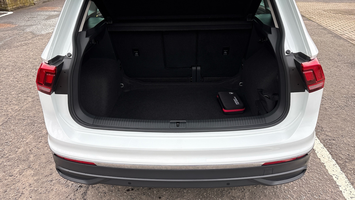 Used Volkswagen Tiguan 2023 for sale - 77701224: Photo 4