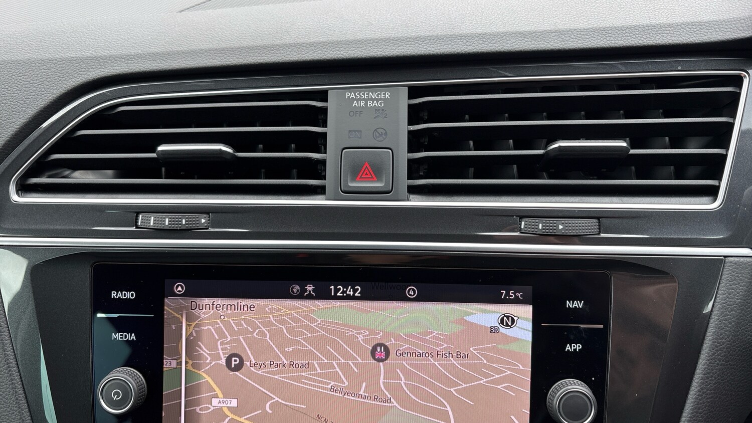 Used Volkswagen Tiguan 2023 for sale - 77701224: Photo 42