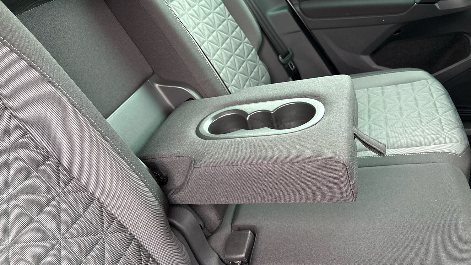 Used Volkswagen Tiguan 2023 for sale - 77701224: Photo 54