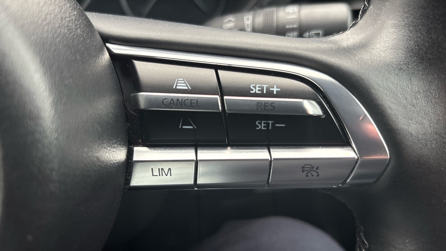 Used Mazda Mazda3 2023 for sale - 76480220: Photo 32