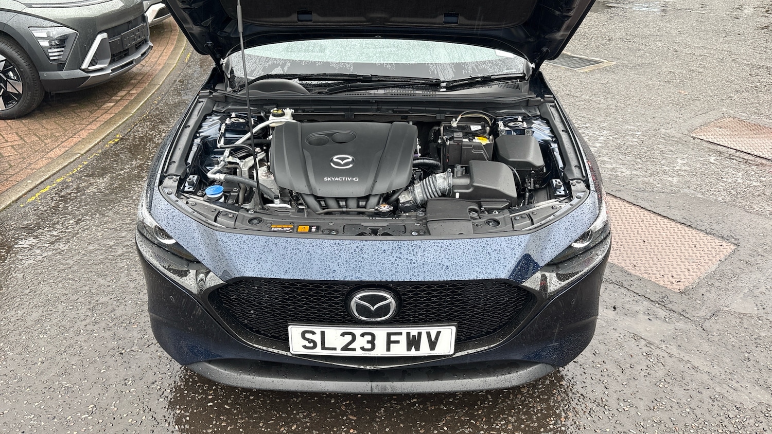 Used Mazda Mazda3 2023 for sale - 76480220: Photo 8