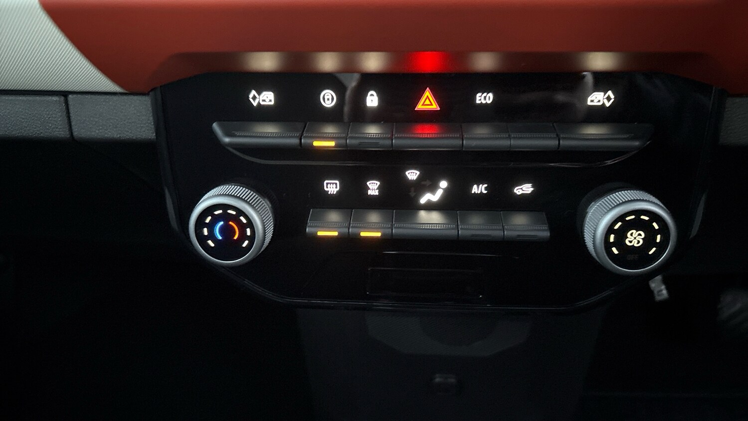 Used Dacia Spring 2025 for sale - 77687862: Photo 23