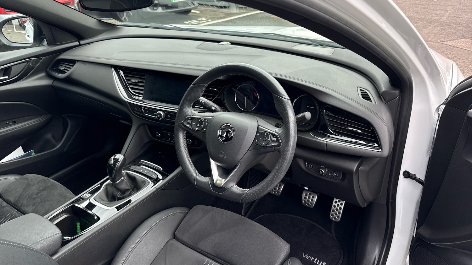 Used Vauxhall Insignia 2022 for sale - 76476356: Photo 11