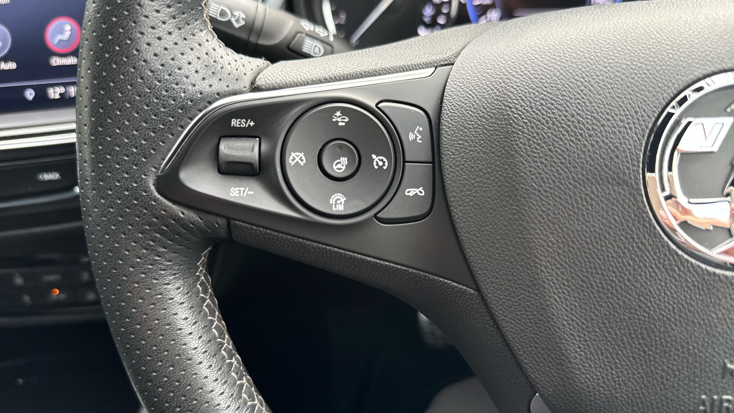 Used Vauxhall Insignia 2022 for sale - 76476356: Photo 41