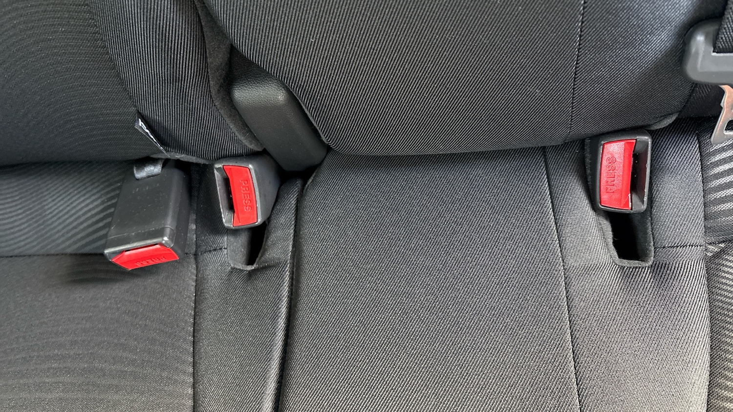 Used Hyundai i10 2019 for sale - 76352395: Photo 17