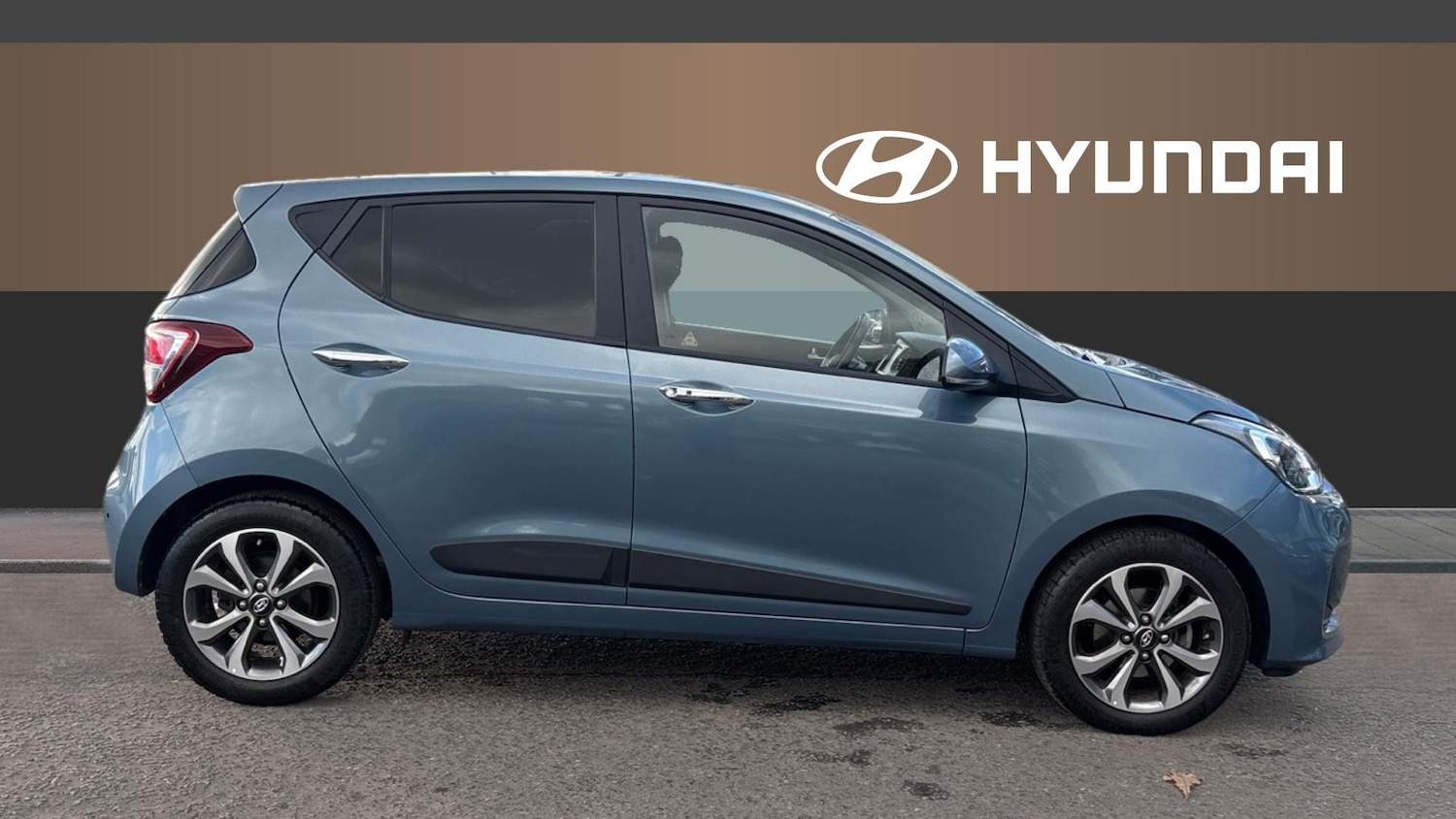 Used Hyundai i10 2019 for sale - 76352395: Photo 5