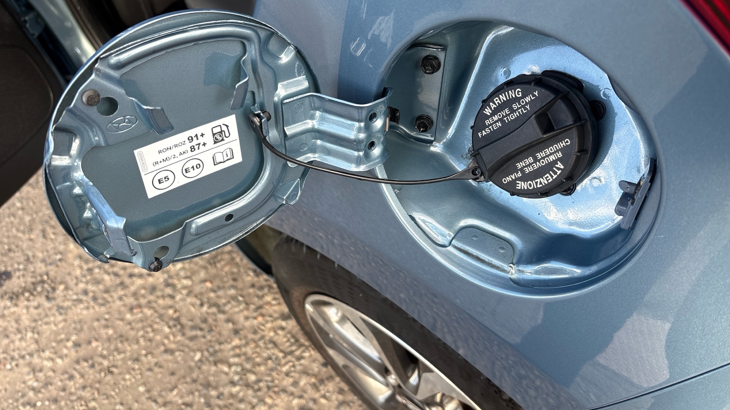 Used Hyundai i10 2019 for sale - 76352395: Photo 55