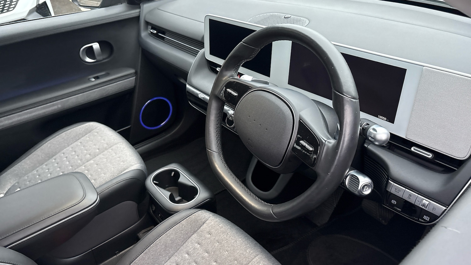 Used Hyundai IONIQ 5 2024 for sale - 77045582: Photo 11