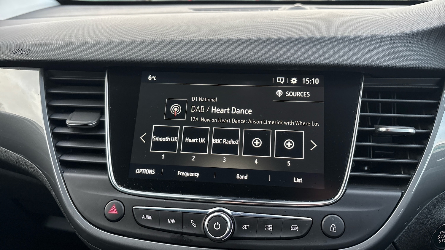 Used Vauxhall Crossland 2022 for sale - 76957333: Photo 12