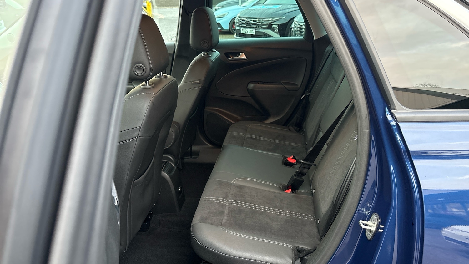 Used Vauxhall Crossland 2022 for sale - 76957333: Photo 16