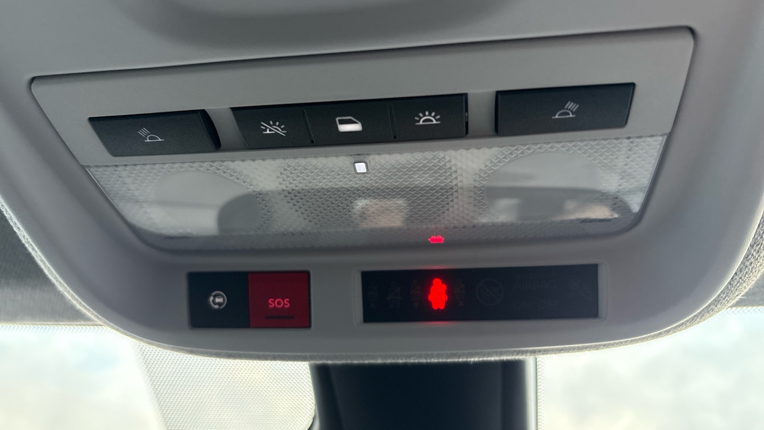 Used Vauxhall Crossland 2022 for sale - 76957333: Photo 36