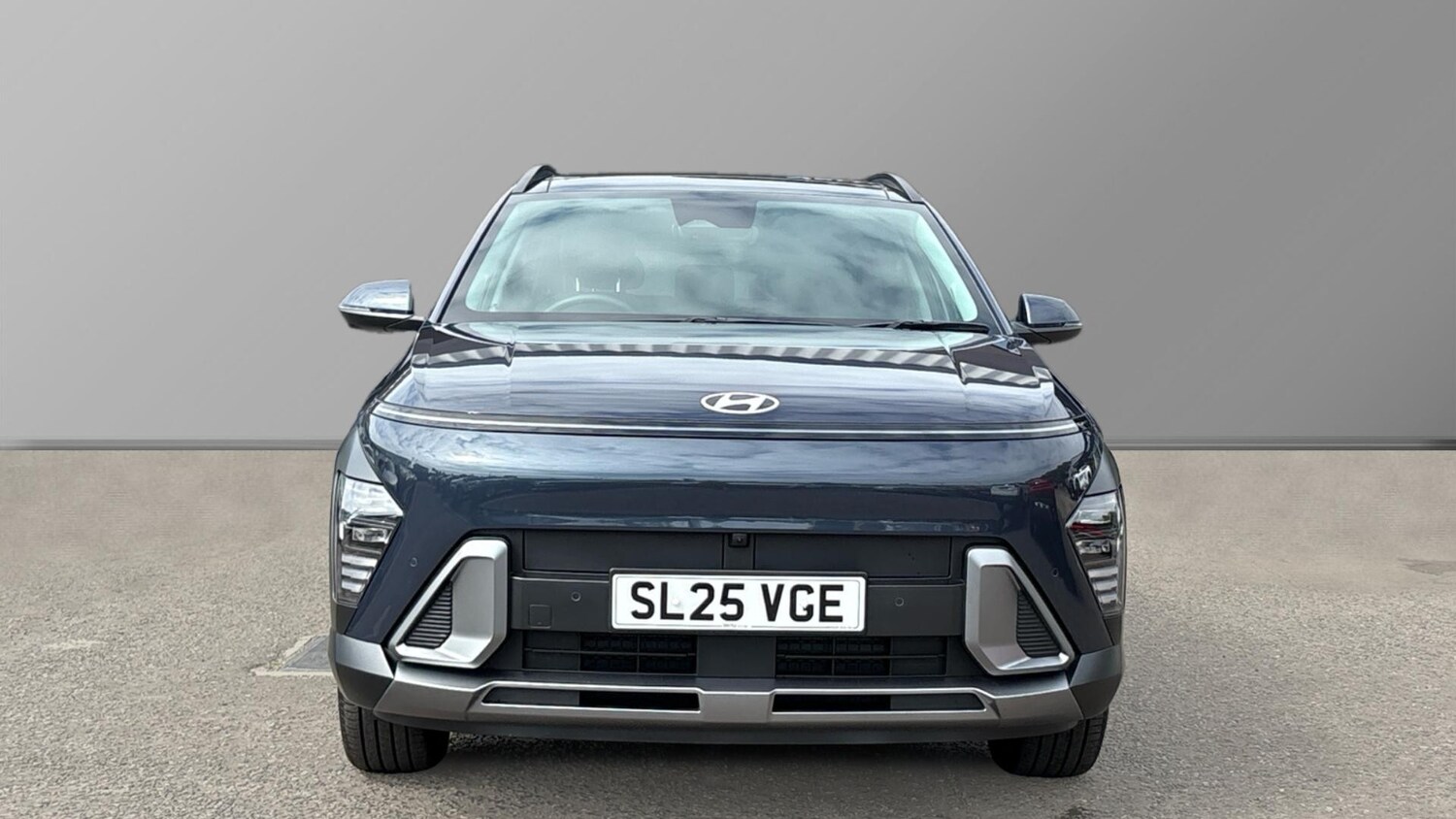 Used Hyundai KONA 2025 for sale - 76232217: Photo 3