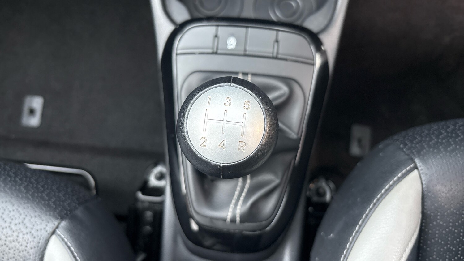 Used Kia Picanto 2023 for sale - 77662464: Photo 41